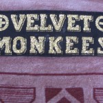 Velvet Monkees Pullover Venezian Gold Detail 2